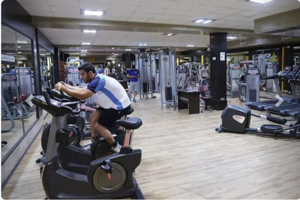 باشگاه ورزشی آرون