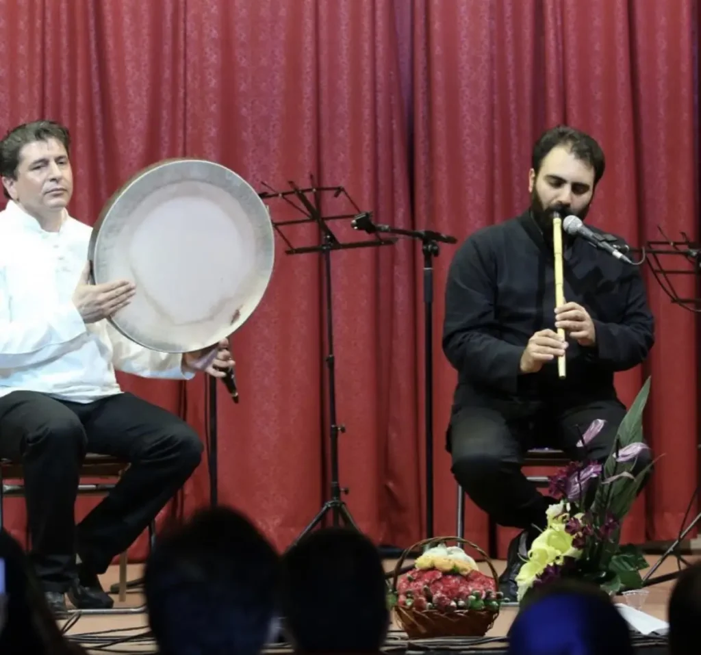 آموزشگاه موسیقی رازان